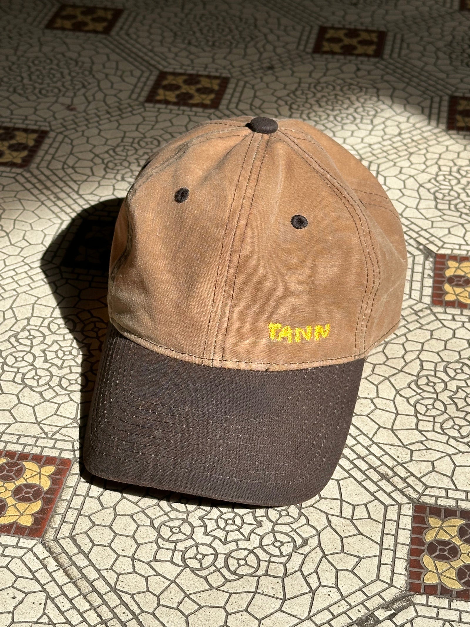 GR02 – Waxed Cotton Cap
