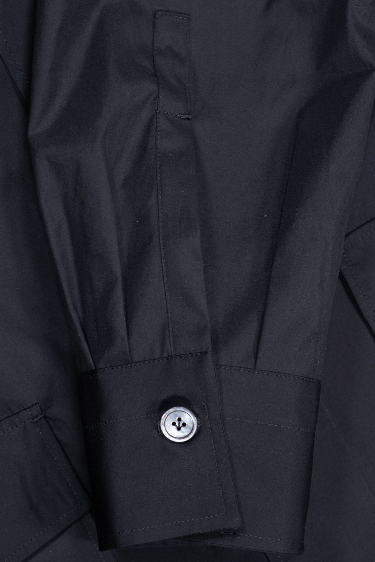 Black Poplin Sahariana Guayabera