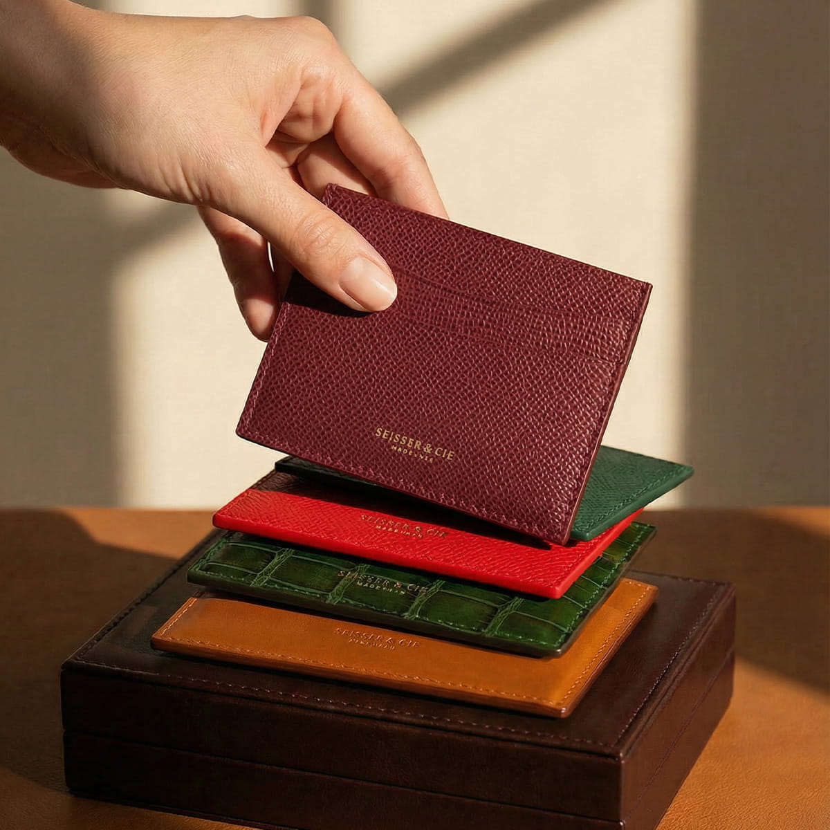 Credit Card Holder (Bordeaux, Fine Cowhide Leather)