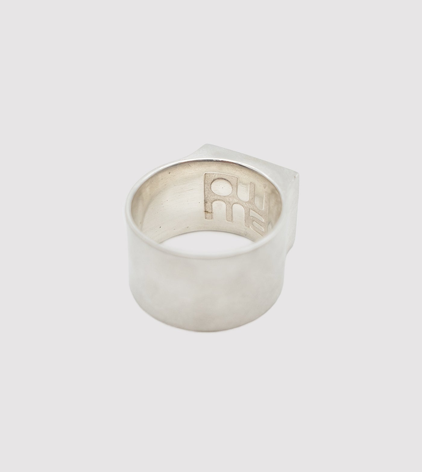 M-R25 Signet Ring Andalus