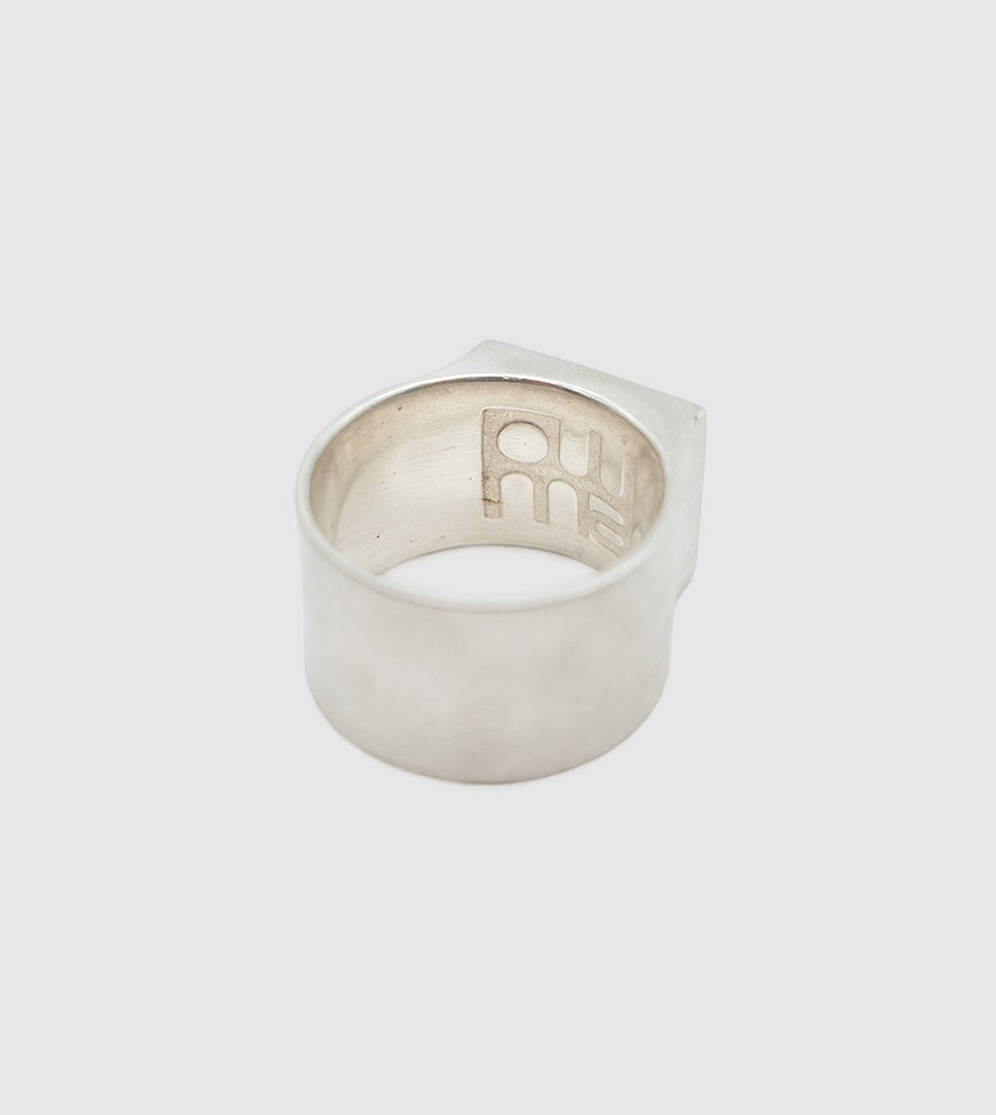 M-R25 Signet Ring Andalus