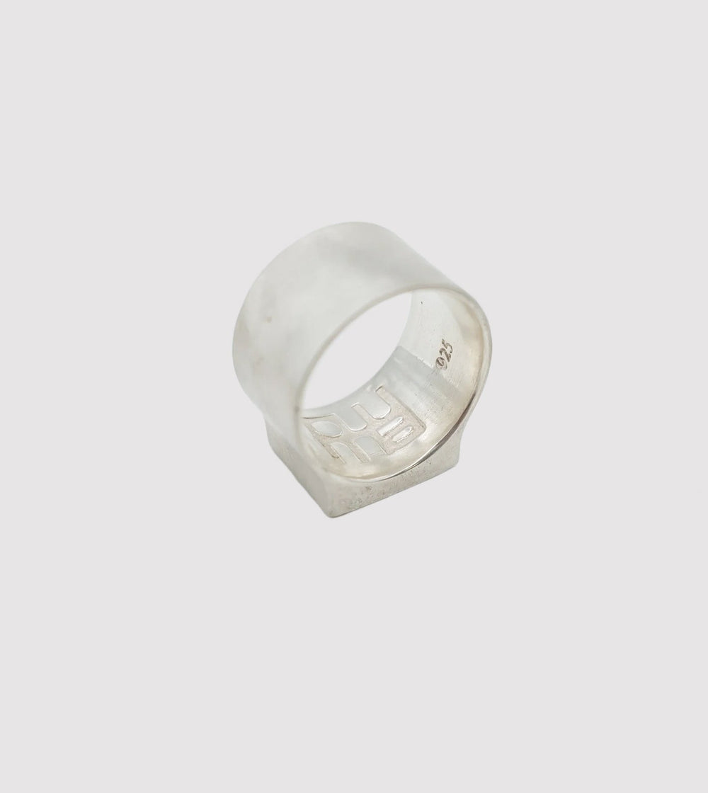 M-R25 Signet Ring Andalus