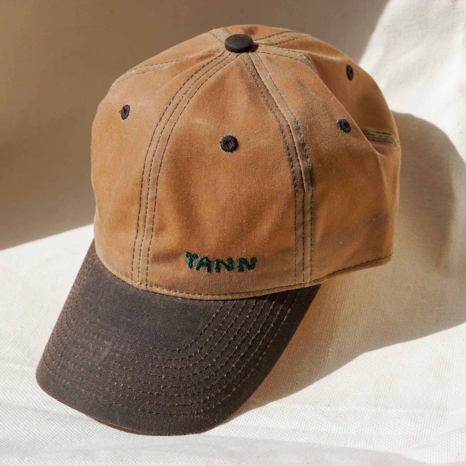GR02 – Waxed Cotton Cap