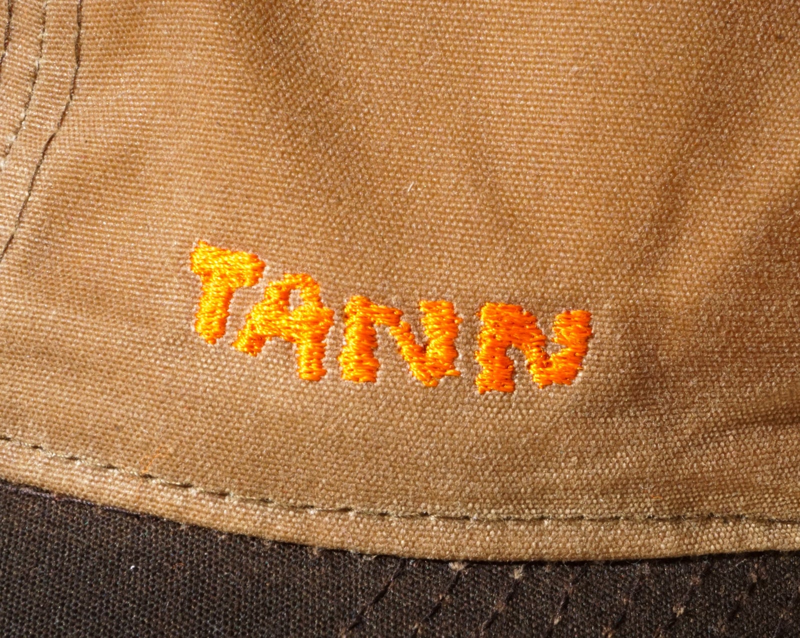 GR02 – Waxed Cotton Cap