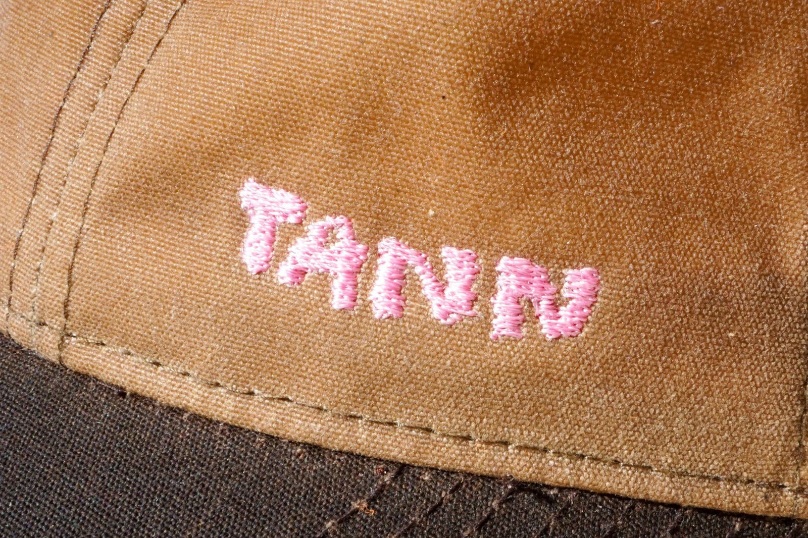 GR02 – Waxed Cotton Cap