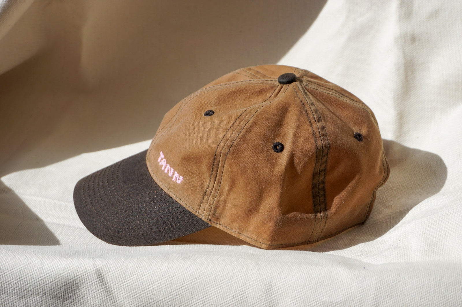 GR02 – Waxed Cotton Cap