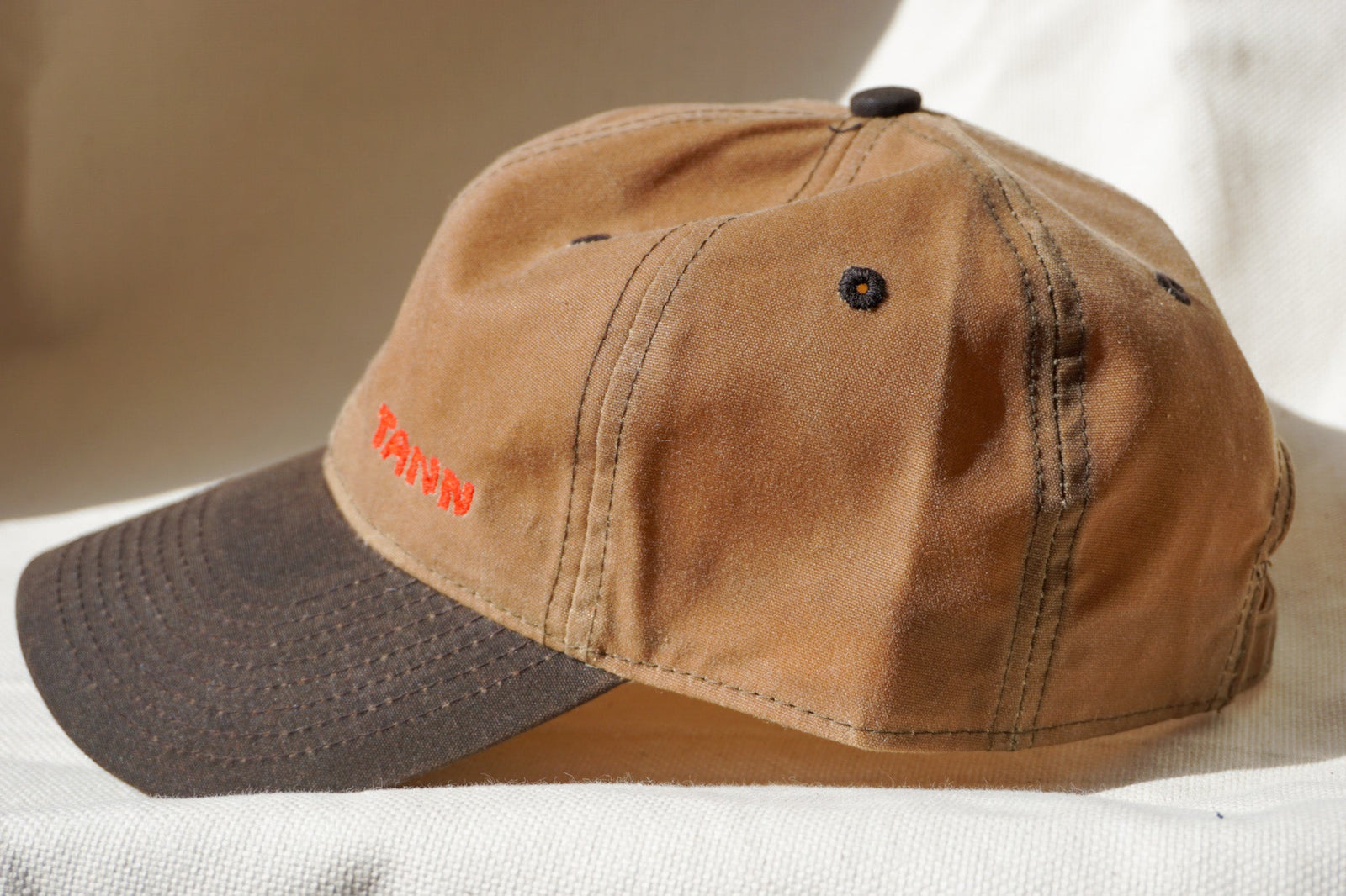 GR02 – Waxed Cotton Cap
