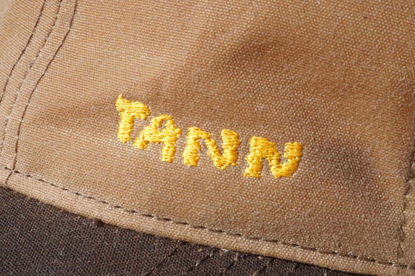 GR02 – Waxed Cotton Cap