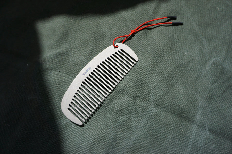 GR04 Titanium Comb – TA1 Titanium Anti-Static Precision Comb